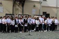 Az aradi vértanúkra emlékeztek a nagyenyedi Bethlen Gábor Kollégiumban